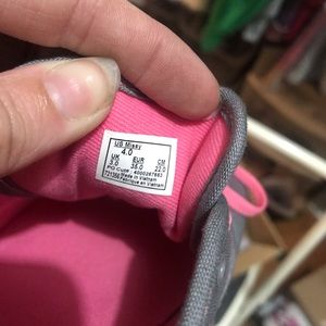 Size 4 womens grey and pink converse